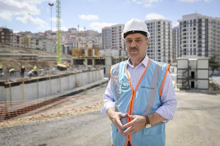 <p>Gaziosmanpaşa'da <strong>263 bin 602</strong> bağımsız birimin yaklaşık üçte ikisini 1999 öncesi yapılan binalar oluştururken, yapımı tamamlanan <strong>5 bin 502 konut hak</strong> sahiplerine teslim edildi.</p>
<p> </p>