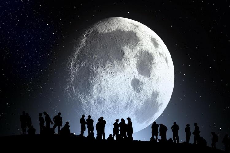 <p>Yutu-2 keşif aracı, Ay yüzeyinin altındaki yapılardan geri yansıyan ve görüş alanının dışında kalan ses yankılarını dinleyerek Ay yüzeyinin derinliklerini görüntüleyen Ay Delici Radar (Lunar Penetrating Radar/LPR) aracılığıyla bu keşfin yapılmasını sağladı.</p>
