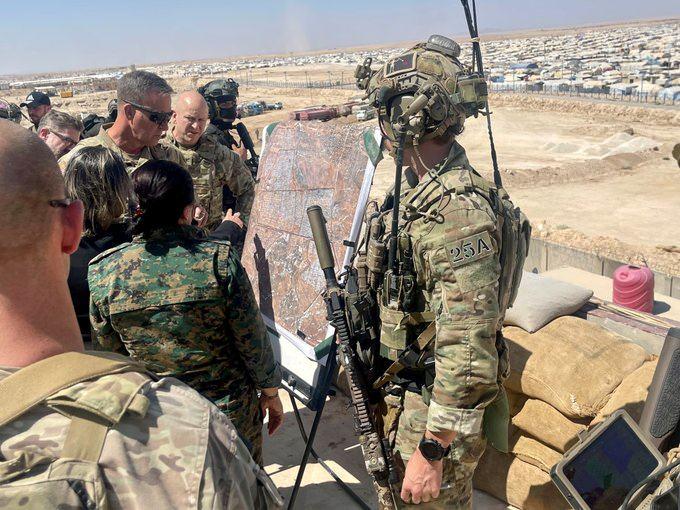 <p><strong>"TÜRKLERİ DURDURMALIYIZ"</strong></p>

<p>CENTCOM Komutanı Kurilla daha önce Türkiye'nin Suriye operasyonunun engellenmesi gerektiğini savunarak, "Buradaki gerilimi azaltmak ve Türklerin saldırısını engellemek için yapabileceğimiz her şey çok önemli" ifadelerini kullanmıştı.</p>
