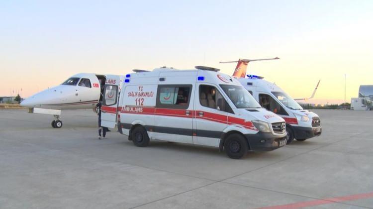 <p>Sağlık Bakanlığı envanterine 2010 yılında giren ve havada adeta bir ‘sağlık üssüne’ dönüşen uçak ambulans, bu sefer 13 günlük bir bebek ve iki genç hasta için adeta zamanla yarıştı</p>
