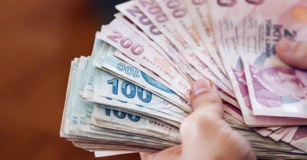 <p><strong>ERDOĞAN'IN ZAM SİNYALİNİN ARDINDAN TARİH VERİLDİ</strong></p>
<p><br />
Cumhurbaşkanı Recep Tayyip Erdoğan, emekli maaşlarına zam yapılacağının sinyalini vermesinin ardından AK Parti Genel Başkanvekili Binali Yıldırım'dan dikkat çeken açıklama geldi.</p>