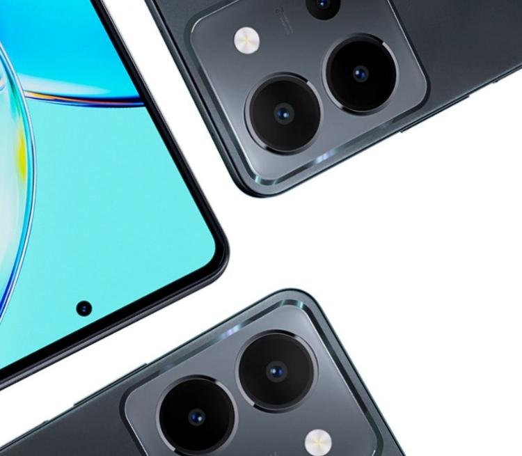 <p><strong>KAMERA ÖZELLİKLERİ</strong></p>

<p> </p>

<p><strong>Arka Kamera: </strong>50 MP + 2 MP Bokeh +</p>

<p> </p>

<p><strong>Ön Kamera: </strong>16 MP</p>

<p> </p>

<p><strong>Diyafram Açıklığı:</strong></p>

<p><strong>Ön</strong> f/2.45 (16 MP) / <strong>Arka </strong>f/1.8 (50 MP) + f/2.4 (2 MP) + f/2.4 (2 MP)</p>

<p> </p>

<p><strong>Sahne Modları</strong></p>

<p>Fotoğraf, Gece, Portre, Video, Yüksek Çözünürlük, Pano, Canlı Fotoğraf, Yavaş Çekim, Time-Lapse, Profesyonel, Belgeler, Çift Pozlama</p>
