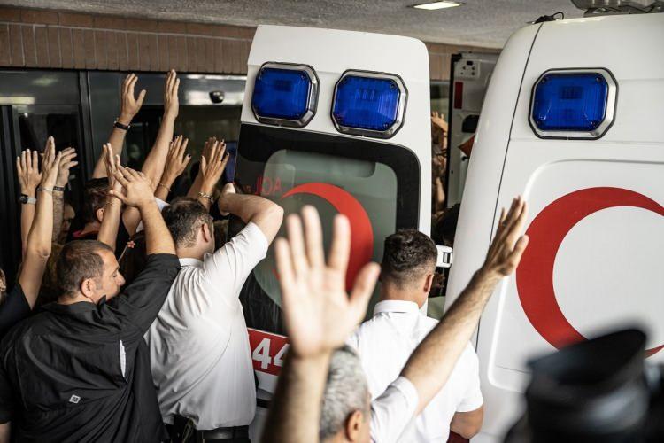 <p><strong>48 SAAT UYUTULACAK</strong></p>
<p>Son olarak Ali Sabancı’nın sağlık durumuyla ilgili yeni bir gelişme yaşandı.</p>