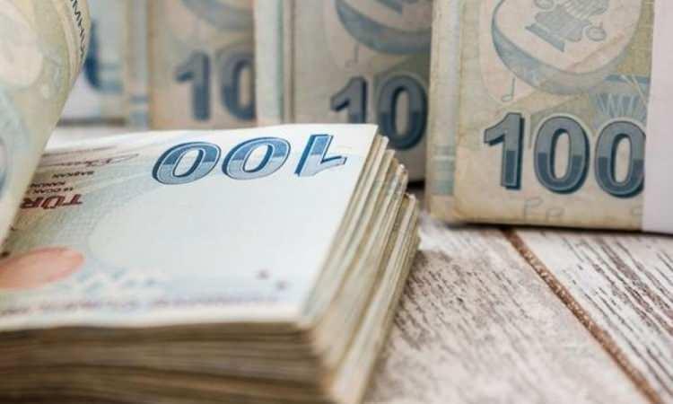 <p><strong>BU MEMUR ZAM ORANI, EMEKLİ MAAŞLARI İ&Ccedil;İN REFERANS OLACAK</strong></p>

<p>Ocak d&ouml;neminde belirlenecek SSK, Bağ-Kur emekli zammı i&ccedil;in memur zamları da referans olacak</p>
