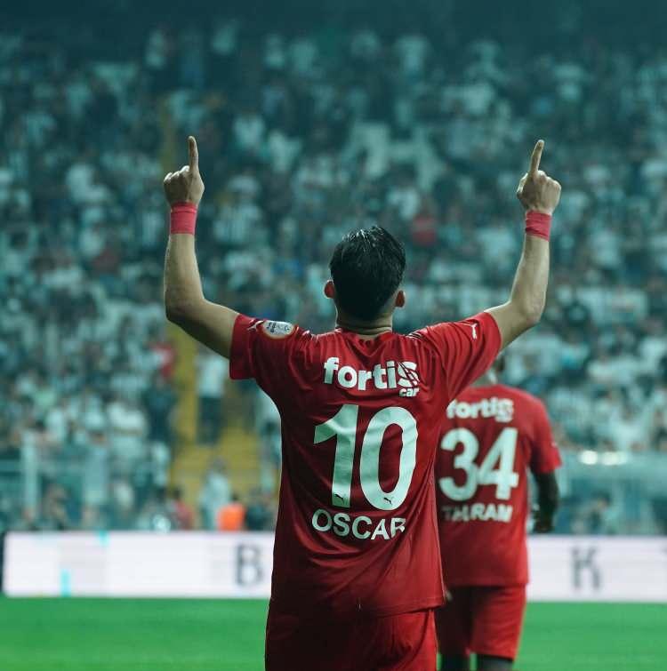 <p>Oscar Romero (On Numara)<br />
<br />
Boca Juniors > Pendikspor</p>
