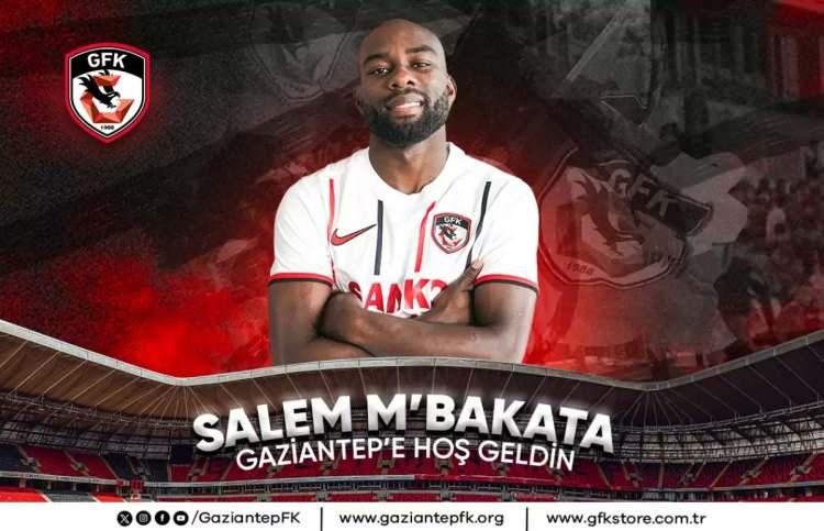 <p>Salem M'Bakata (Sağ bek)<br />
<br />
Aris > Gaziantep FK</p>
