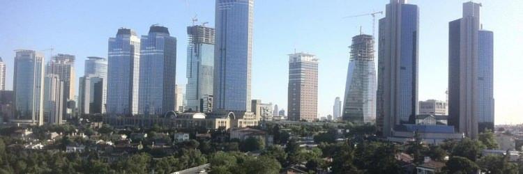 <p> Depo alanı kiralamada ise metrekare kiraları dolar bazında geçtiğimiz yıla kıyasla yüzde 33 artarken bunun son 15 yılın en yüksek seviyesi olduğu belirtiliyor.</p>