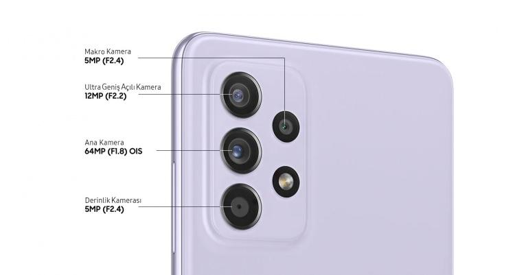 <p><strong>KAMERA ÖZELLİKLERİ</strong></p>

<p> </p>

<p><strong>Arka kamera:</strong> Ana kamera: 64 MP, f/1.8, 26mm, 1/1.7X", 0.8µm, PDAF, OIS;</p>

<p> </p>

<p><strong>Ön Kamera: </strong>32 MP, f/2.2, 26mm (wide), 1/2.8", 0.8µm.</p>
