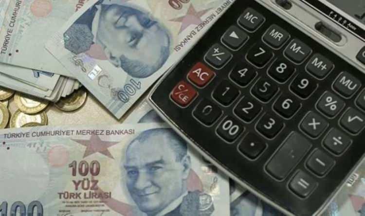 <p><strong>Part-time çalışıp işsiz kalanlar işsizlik parası alabilir mi?</strong></p>
<p>İsteğe bağlı sigorta ile eksik prim günlerini tamamlayanlar işsizlik sigortası primi de yatırabilir. Ancak bu durumda işsizlik maaşı almak mümkün olabilir.</p>