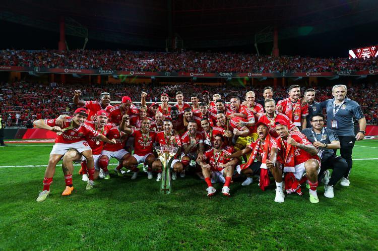 <p>Benfica (Portekiz)</p>
