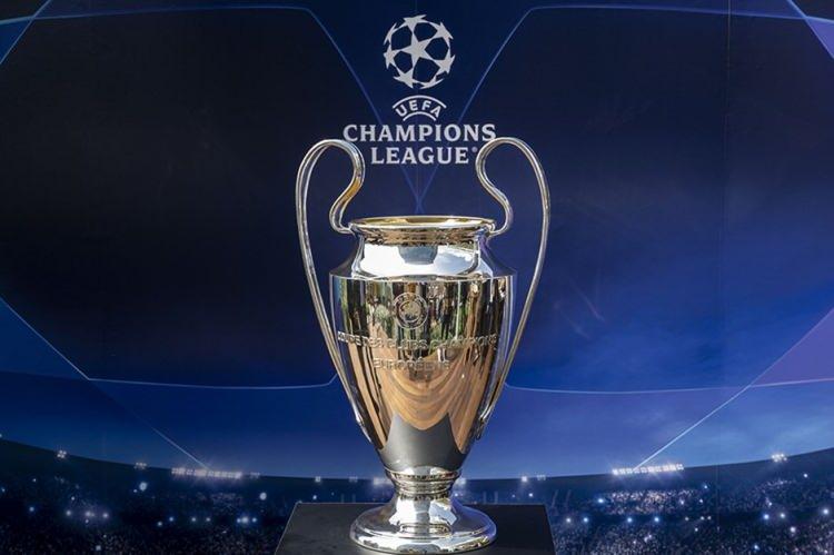 <p>Türkiye, UEFA ülke puanında sezonu 10. sırada bitirmeyi başarırsa 2024/25 sezonu Süper Lig şampiyonu, 2025/26 sezonunda Şampiyonlar Ligi'ne direkt olarak katılabilecek.<br />
<br />
İşte UEFA ülke puanı sıralamasında son durum:</p>
