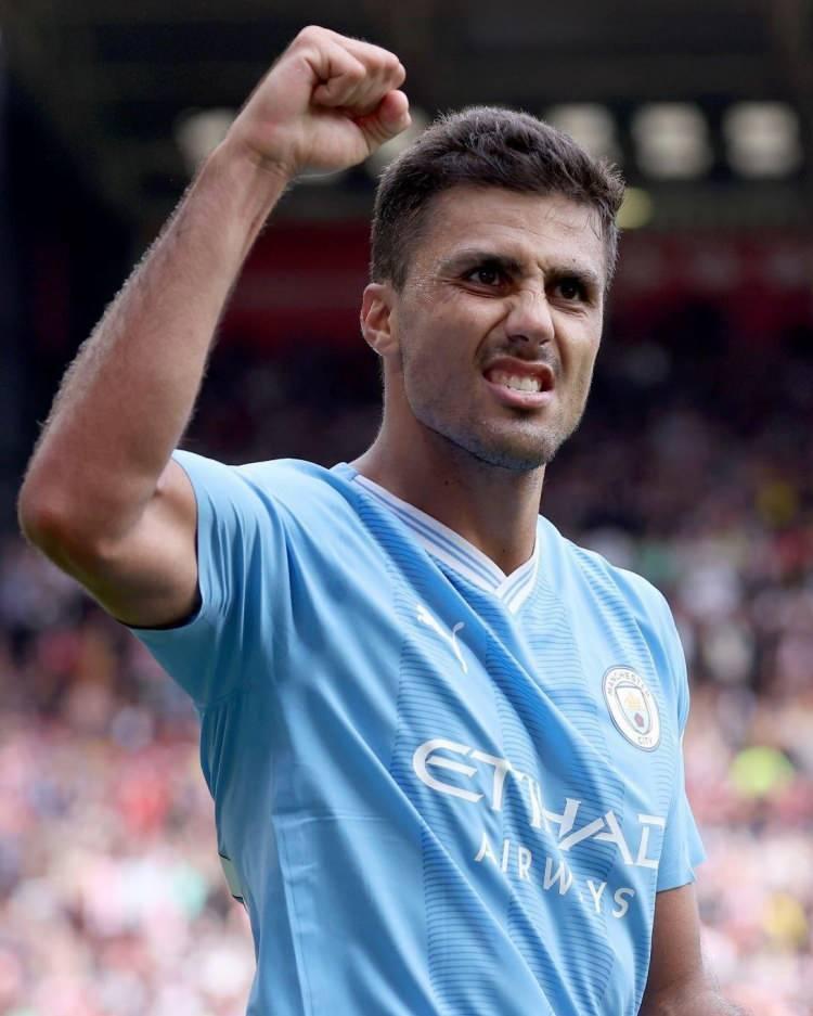 <p>* Rodri / Manchester City </p>