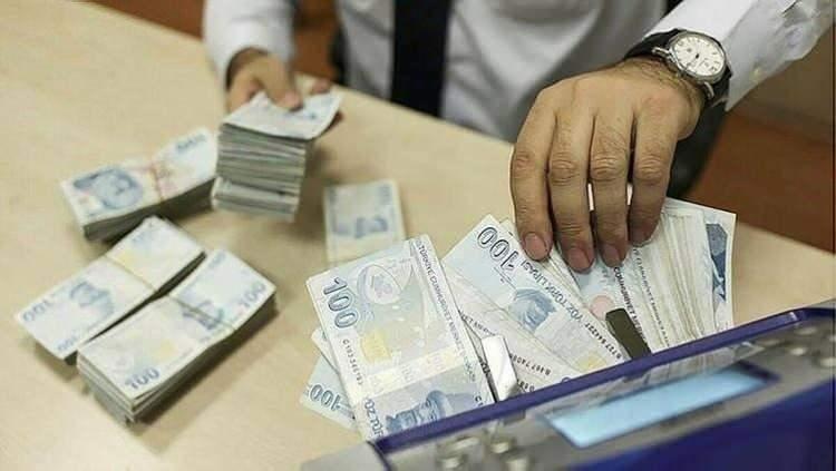 <p>Emekli ve memur Ocak zammı için, Temmuz ve Ağustos ayı verileri geldi. Toplu sözleşme zammı Resmi Gazete'de yayımlanarak yürürlüğe girdi.</p>