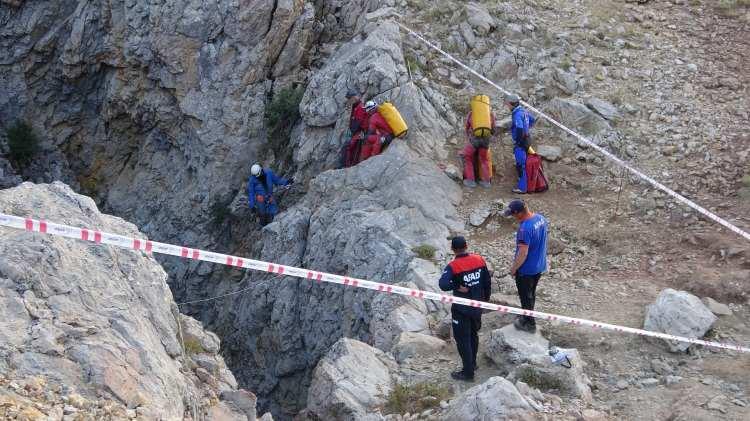 <p><strong>Artık tahliye edilecek pozisyona gelindi. Bu tıbbi müdahale devam ederken biz de boş durmadık.</strong></p>
