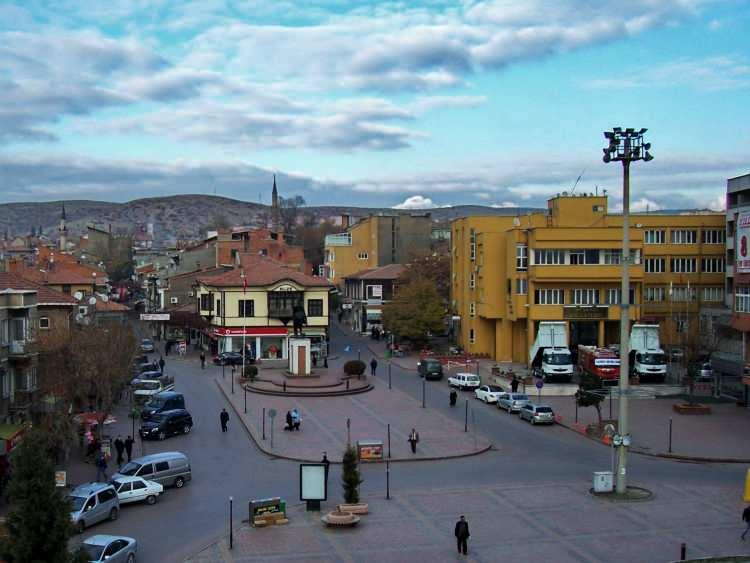 <p><strong>Tavşanlı</strong></p>
