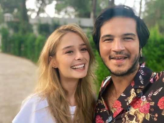 <p><strong>Kızı ile çekildiği fotoğrafı sosyal medya hesabından yayınlayan Metin Pıhlıs, sevenlerinden yoğun ilgi gördü.</strong></p>
<p> </p>