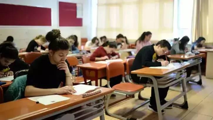 <p>Okulların açılmasına kısa bir süre kala, yeni dönem için çok sayıda yenilik de hayata geçirildi.</p>