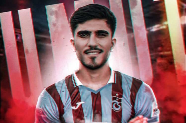 <p>UMUT GÜNEŞ<br />
<br />
Eski Takımı: Alanyaspor<br />
<br />
Yeni Takımı: Trabzonspor<br />
<br />
Mevki: Orta Saha (23)<br />
<br />
Bonservis: 2.3 Milyon Euro - Sonraki satıştan %20 pay</p>
