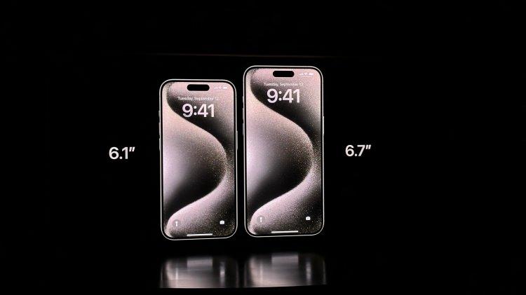 <p>6.1 inç iPhone 15 hem de 6.7 inç iPhone 15 Plus, Dynamic Island’a ek olarak USB-C bağlantı noktasını taşıyor.</p>
