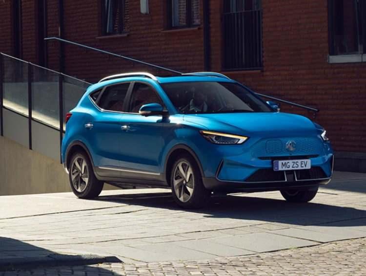 <p>MG</p>

<p>MG ZS Comfort 1.5 5MT - Benzin - 106 PS<br />
<br />
<br />
Eyl&uuml;l&nbsp;Fiyatı:&nbsp;949.000 TL</p>
