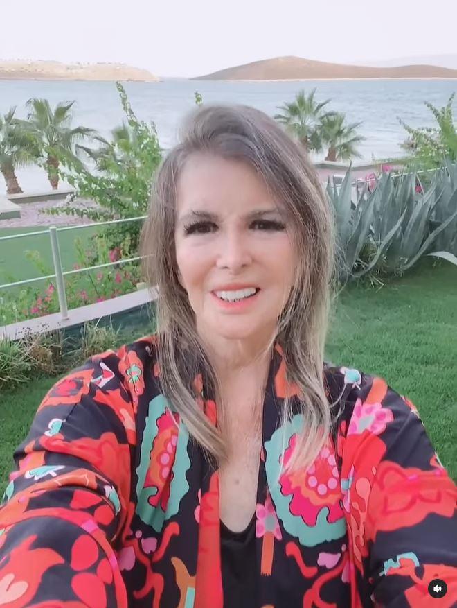 <p><strong>İki kez kanser tedavisi gören ve zor günler geçiren usta oyuncu Instagram hesabından sağlık durumuna ilişkin sevindiren açıklamayı yaptı. </strong></p>
