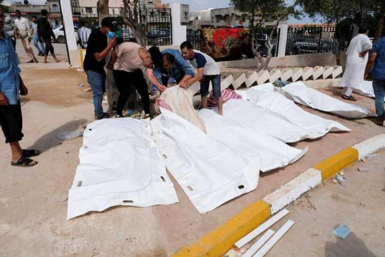 <p>Orta Akdeniz'de etkili olan ve 10 Eylül'de Libya'nın doğusunu vuran "Daniel" fırtınası, Bingazi, Beyda, Merc, Suse ve Derne kentlerinde sel felaketine neden oldu.</p>
