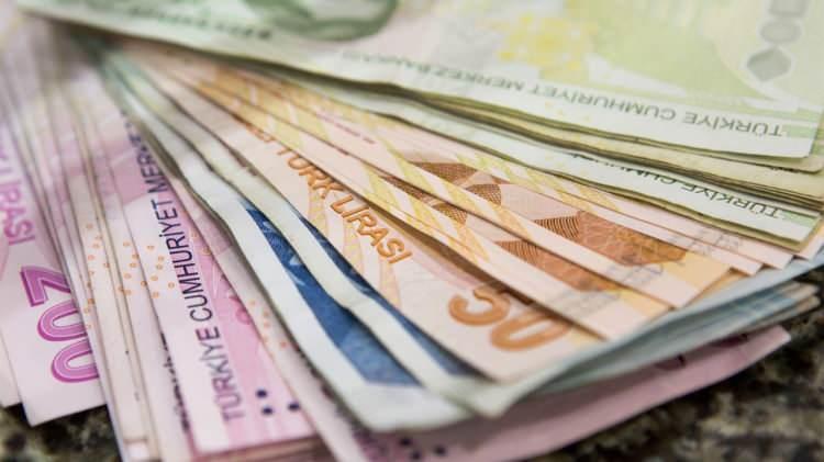 <p><strong>ASGARİ ÜCRETİ DE ENFLASYON BELİRLİYOR</strong><br />
 </p>

<p>Öte yandan Aralık ayında belirlenecek olan 2024 yılı asgari ücreti için de belirleyici parametre enflasyon olacak.</p>
