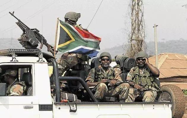 <p>44 G&Uuml;NEY AFRİKA CUMHURİYETİ</p>

<p>&nbsp;</p>
