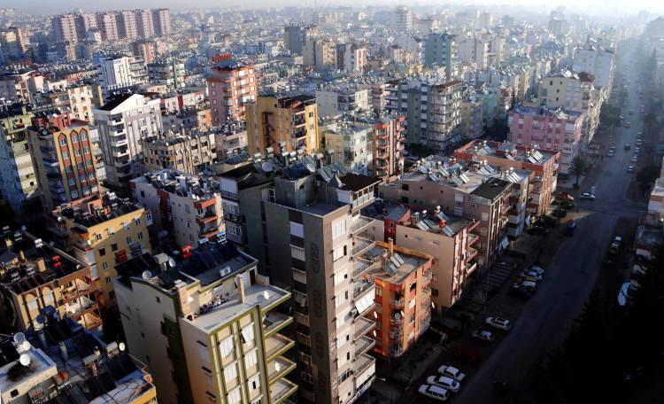 <p>Ayrıca kalan taksit sayısı 12 ve daha az olan konut ve iş yeri alıcıları indirimden faydalanamayacak.</p>
<p> </p>