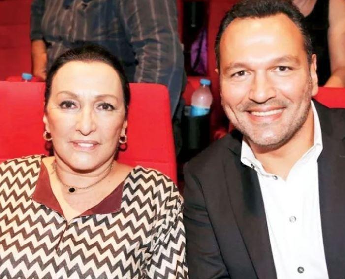 <p><span style="color:#800000"><strong>GÜL SUNAL DA PAYLAŞIMA KATILDI!</strong>​</span></p>

<p>Ali Sunal'ın annesi Gül Sunal ise oğlunun doğum gününü sosyal medya hesabından paylaştığı nostaljik kareler ile kutladı. </p>
