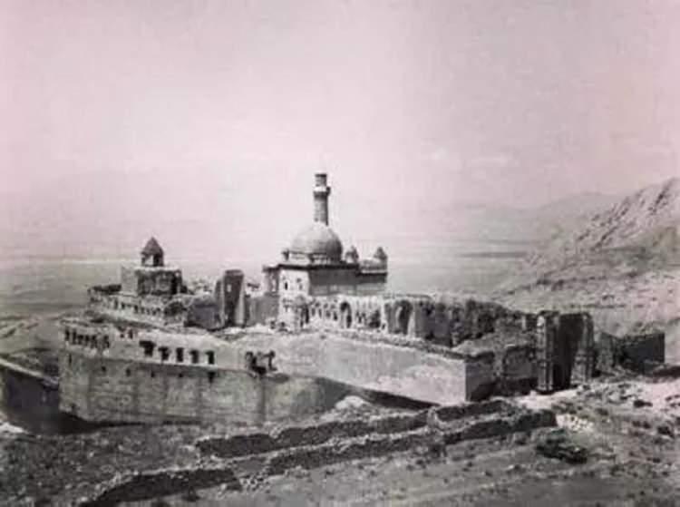 <p><strong>Ağrı - 106.727</strong></p>

<p> </p>

