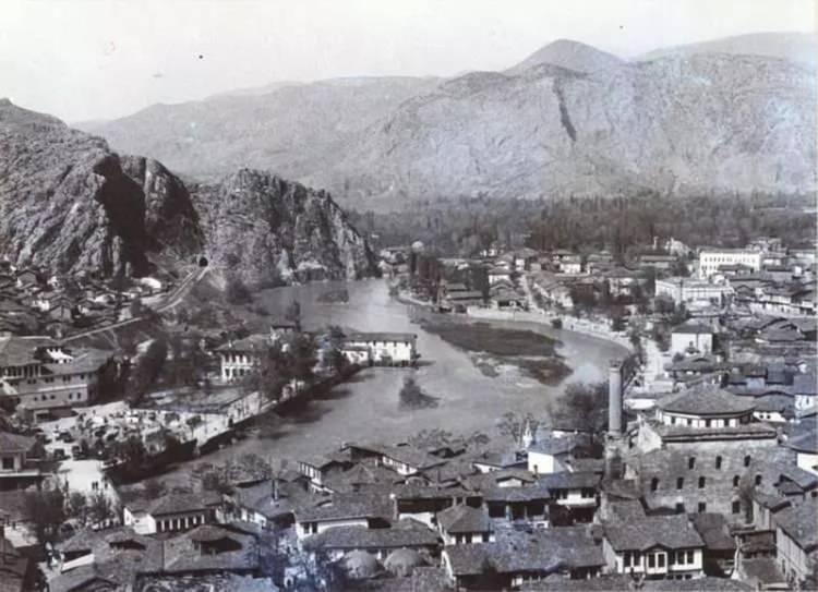 <p><strong>Amasya -128.497</strong></p>
<p> </p>