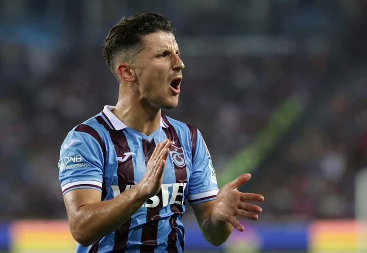 <p>6- Enis Bardhi / Trabzonspor<br />
<br />
* Önceki piyasa değeri: 4.7 Milyon euro<br />
<br />
* Yeni piyasa değeri: 6 Milyon euro<br />
<br />
* Artış: +1.3</p>
