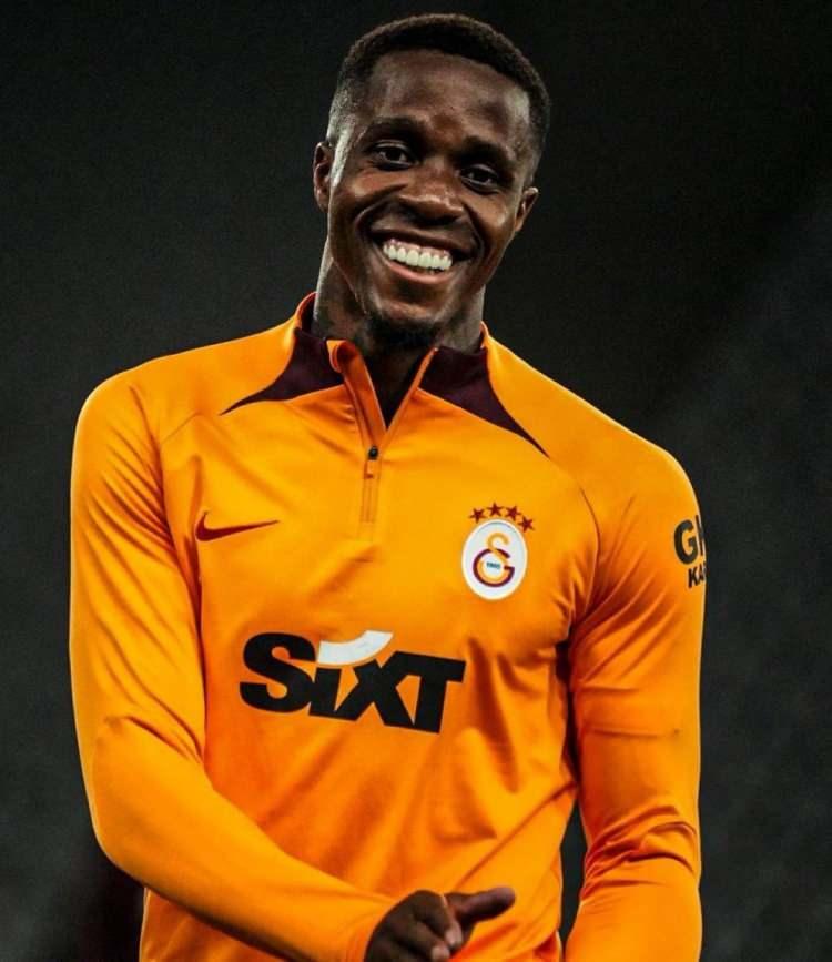 <p>3- Wifried Zaha / Galatasaray<br />
<br />
* Önceki piyasa değeri: 22 Milyon euro</p>

<p>* Yeni piyasa değeri: 20 Milyon euro</p>

<p>* Düşüş: -2</p>
