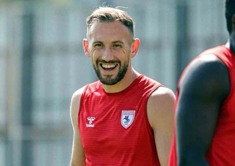 <p>5- Flavien Tait / Samsunspor<br />
<br />
* Önceki piyasa değeri: 6 Milyon euro </p>

<p>* Yeni piyasa değeri: 4.1 Milyon euro</p>

<p>* Düşüş: -1.9 </p>
