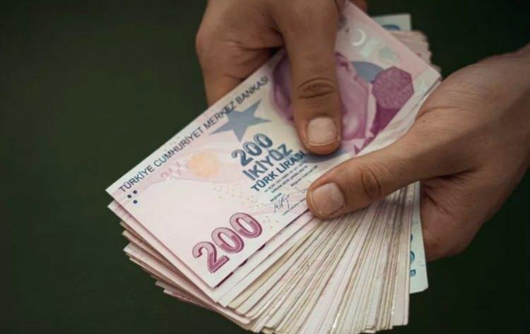 <p>1 Ekim 2023 ile 31 Ekim 2023 tarihleri arasında kampanyalara katılan emeklilerin sözleşme imzaladıktan sonra 3 gün içinde promosyon ödemeleri hesaplarına aktarılacak.</p>
