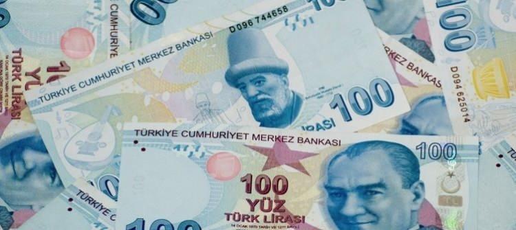 <div><strong>MEMUR ZAMMI BELİRLİYOR</strong><br />
 </div>

<div> </div>

<div>Enflasyon rakamları açıklandıkça yapılacak artış oranları da kesinlik kazanacak. Bu arada emekliler ve memurların dışında sosyal yardımlar da Ocak ayında yeniden belirlenecek.</div>
