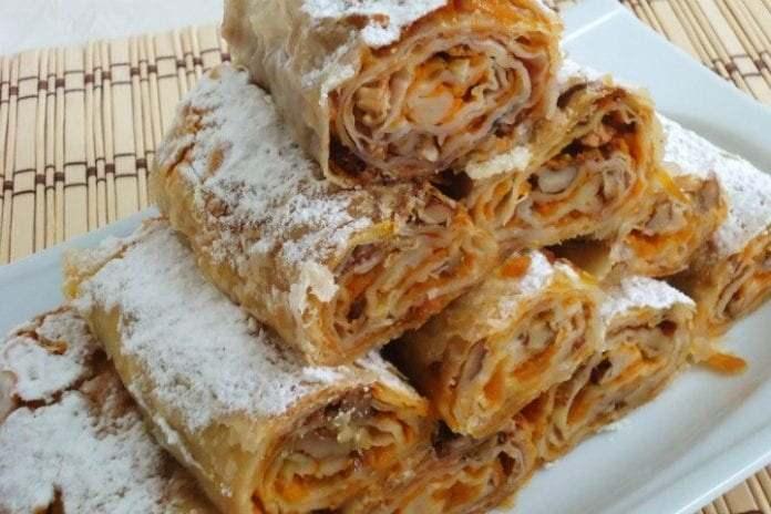 <p><strong>Zonguldak: Kabaklı Börek</strong></p>