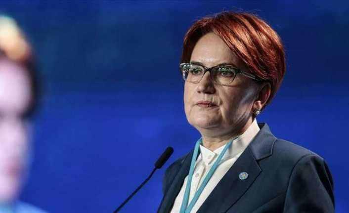 <p><span style="color:#B22222"><strong>İYİ PARTI GENEL BAŞKANI MERAL AKŞENER</strong></span></p>

<p> </p>

<p>Takipçi sayısı: 1 milyon 440 bin,</p>
