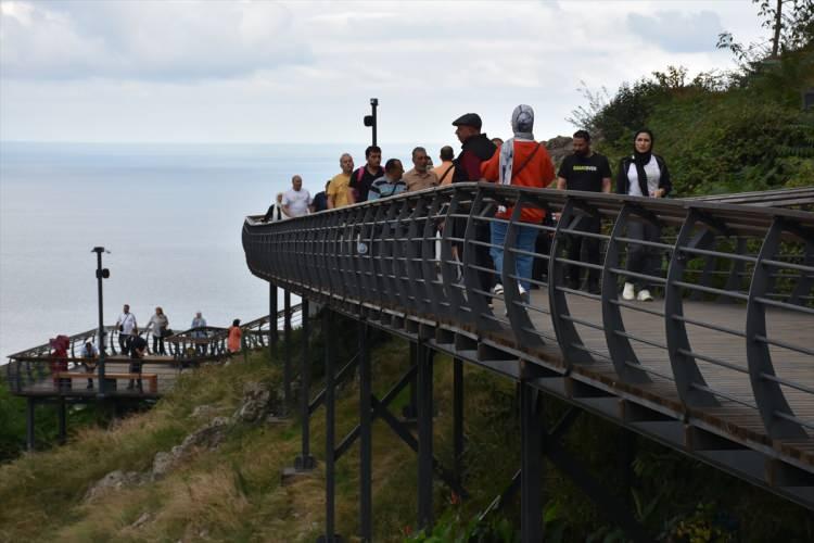<p>Turizm yatırım belgeli 17 tesis ve bin 968 yatak ile Trabzon turizm kapasitesini daha da artıracak.</p>