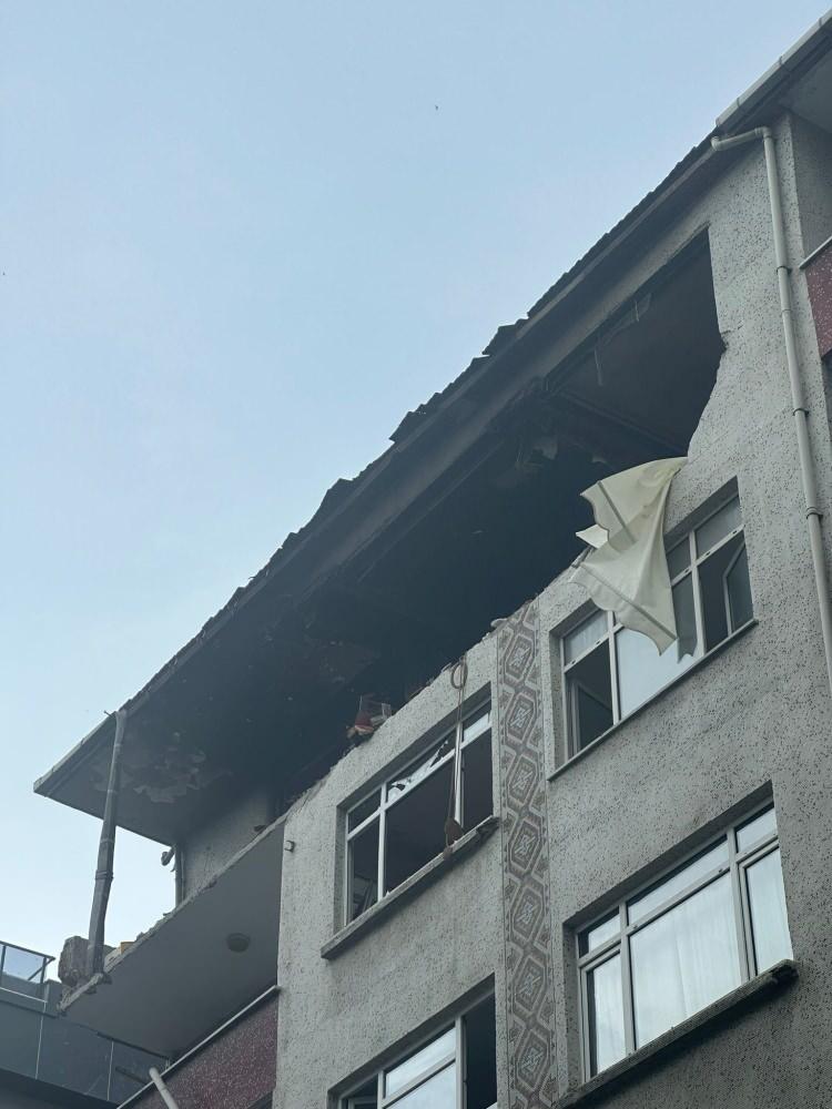 <p>Bahçelievler Şirinevler'de 28 Eylül'de 6 katlı binanın en üst katındaki dairede meydana gelen patlamada 3 kişi ölürken 3 kişi de yaralandı. </p>
