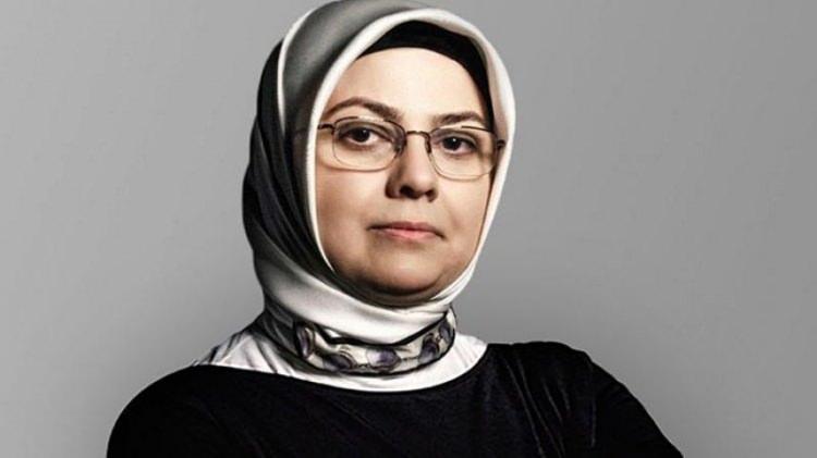 <p>Ayşe Böhürler</p>

<p> </p>

<p> </p>
