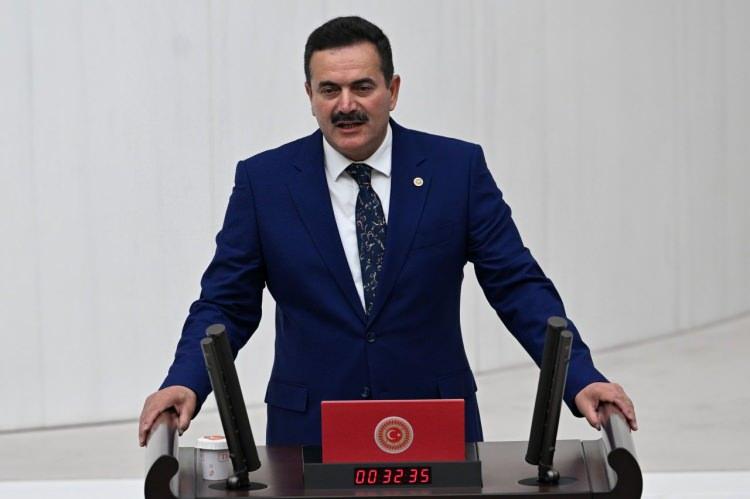 <p>Haluk İpek</p>

<p> </p>

