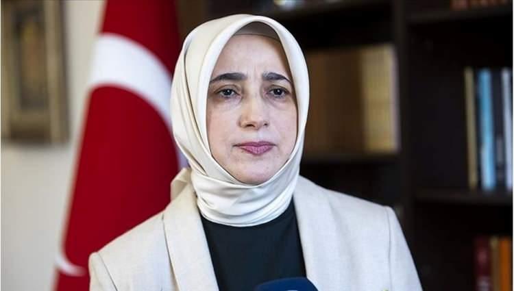 <p>Özlem Zengin</p>

<p> </p>

<p> </p>
