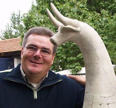 <p><strong>Daniel Schwemer, Hititlerin yabancı dillerdeki ritüelleri kaydetmeye özel bir ilgi duyduklarını belirterek, bu tabletin önemli bir ritüel metni olduğunu ifade etti. Dolayısıyla, bu tablet, Hititlerin yabancı dillerdeki ritüelleri kaydetme pratiğini yansıtan önemli bir keşif olarak kabul edilmektedir.</strong></p>

<p> </p>
