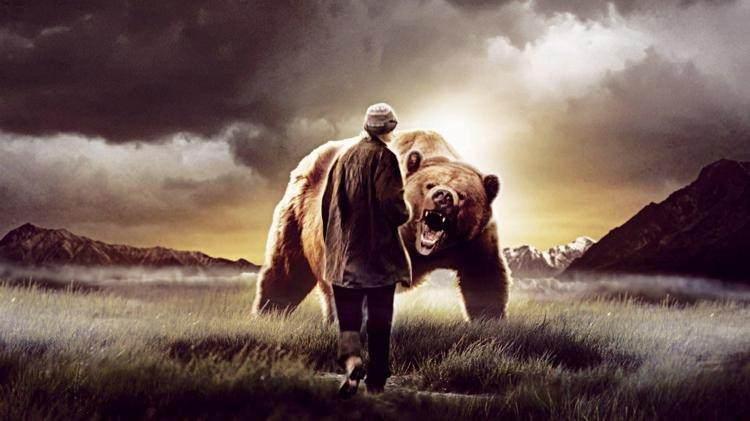 <p><strong>3. AYI ADAM</strong></p>