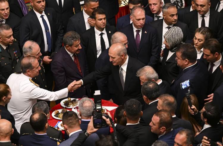 <p>TBMM 28. Dönem 2. Yasama Yılı açılışı dolayısıyla bu akşam Meclis'te resepsiyon düzenlendi.</p>
