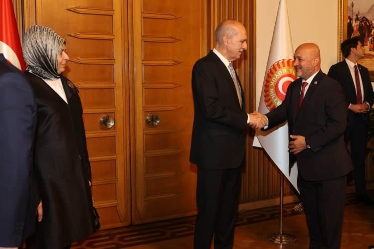 <p>AK Parti Adıyaman Milletvekili ve MKYK Üyesi Resul Kurt</p>