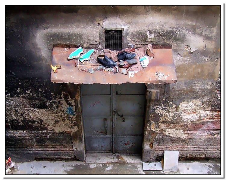 <p>Tekirdağ Ticaret İl M&uuml;d&uuml;r&uuml; Mehmet Furtına programda yaptığı a&ccedil;ıklamada, "Ahiliğin kurucu olan Ahi Evran-ı Veli, bug&uuml;nk&uuml; İran topraklarında bulunan Hoy şehrinde doğmuş, &ccedil;ocukluğunu Azerbaycan&rsquo;da ge&ccedil;irmiş, Hoca Ahmet Yesevi dergahında yetişmiş ve ardından Anadolu&rsquo;ya gelmiştir. Anadolu&rsquo;nun &ccedil;eşitli şehirlerinde yaşamış, en sonunda Kırşehir&rsquo;e yerleşmiş ve orada vefat etmiştir.</p>

<p>&nbsp;</p>
