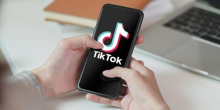 <p>Arkansas Mart ayında TikTok ve Facebook'un ana ortağı Meta'ya 'bağımlılık oluşturan platformları teşvik ettikleri' gerekçesiyle dava açmıştı.</p>
